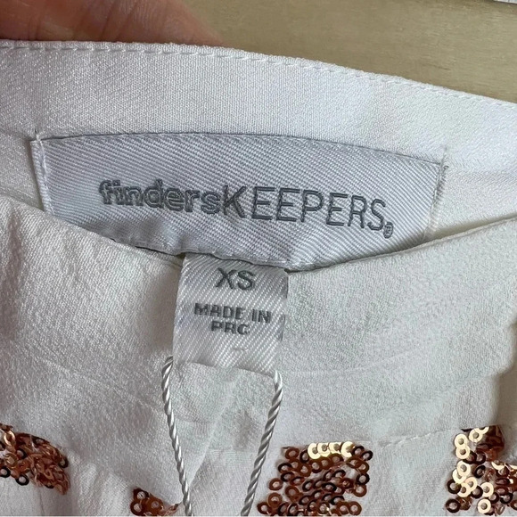 Finders Keepers Moment In Time Shorts Size XS Rose Gold Sequins High Rise White - Picture 4 of 9
